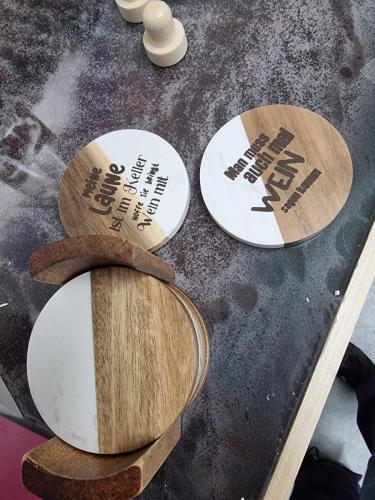 Untersetzer und Haushalt